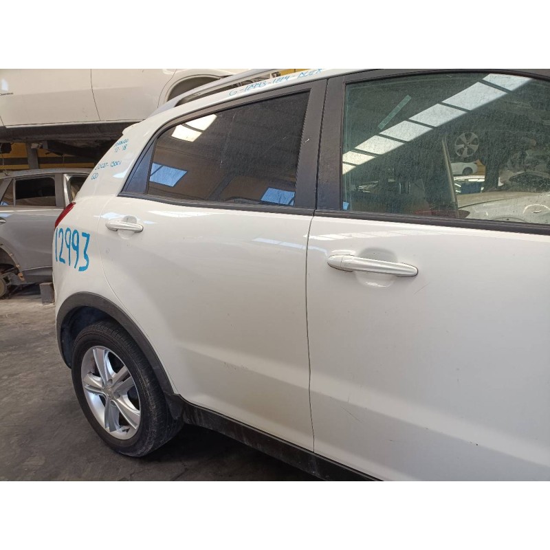 Recambio de puerta trasera derecha para ssangyong korando crystal referencia OEM IAM   