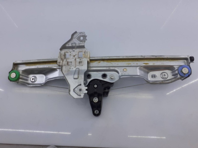 Recambio de elevalunas trasero derecho para nissan qashqai (j11) acenta referencia OEM IAM 827004EA0A  E2-A4-33-1