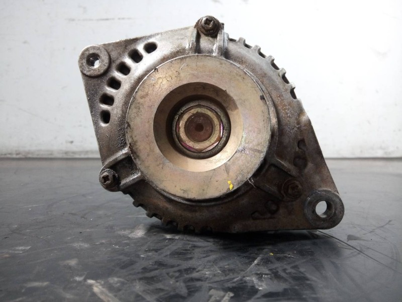 Recambio de alternador para suzuki grand vitara 5 puertas sq (ft) 2.0 td referencia OEM IAM A2T44499 FE3818300C P3-B6-8-5