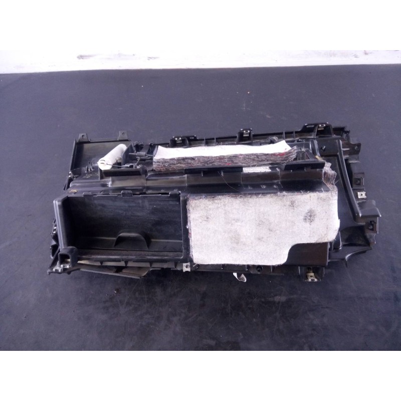 Recambio de guantera para bmw serie 1 berlina (e81/e87) 120d referencia OEM IAM 712455416  P2-A2-8