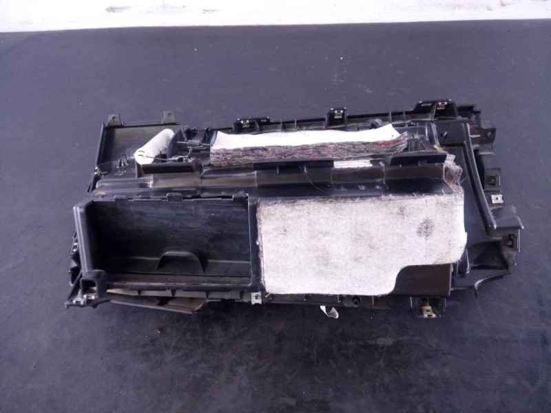 Recambio de guantera para bmw serie 1 berlina (e81/e87) 120d referencia OEM IAM 712455416  P2-A2-8