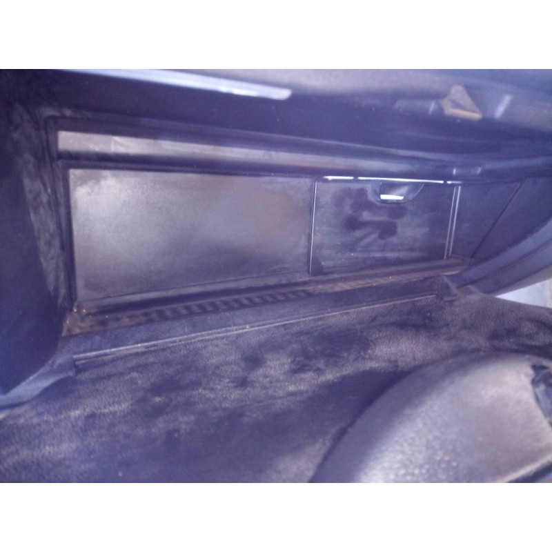 Recambio de guantera para bmw serie 1 berlina (e81/e87) 120d referencia OEM IAM 712455416  P2-A2-8