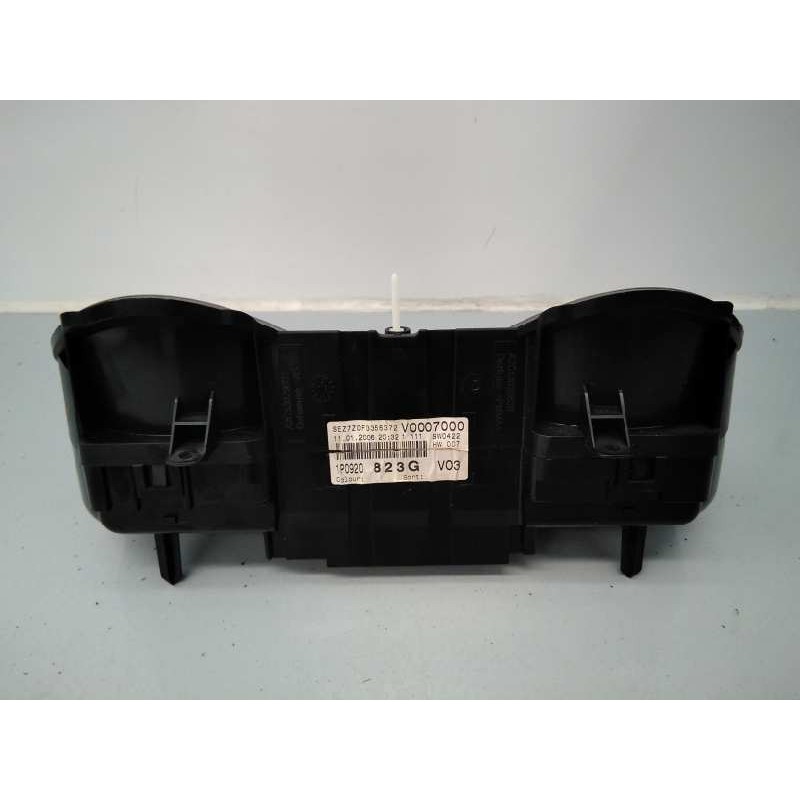 Recambio de cuadro instrumentos para seat leon (1p1) reference referencia OEM IAM 1P0920823G A2C53029632 