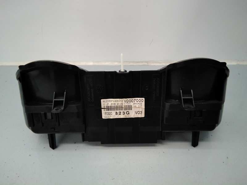 Recambio de cuadro instrumentos para seat leon (1p1) reference referencia OEM IAM 1P0920823G A2C53029632 