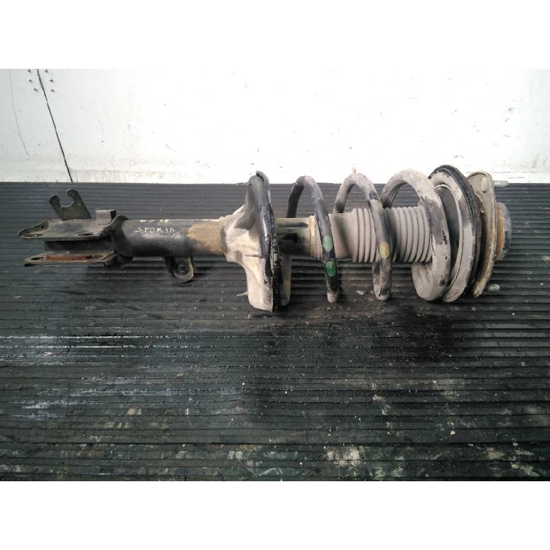 Recambio de amortiguador trasero derecho para kia sportage lx 4x4 referencia OEM IAM 546512E500  