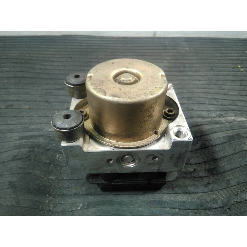 Recambio de abs para suzuki grand vitara 5 puertas sq (ft) referencia OEM IAM   P3-A8-12-4