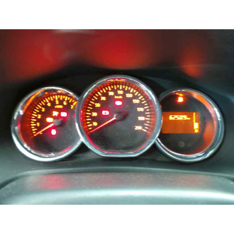 Recambio de cuadro instrumentos para dacia sandero stepway referencia OEM IAM 248102645R 0002431551 E1-A1-2-4