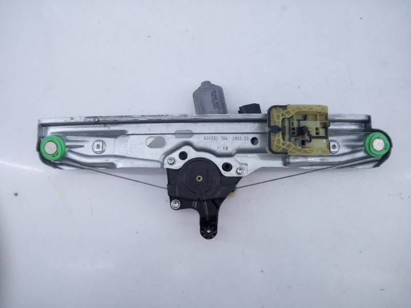 Recambio de elevalunas trasero izquierdo para ford focus lim. (cb8) edition referencia OEM IAM BM51427001BC  E2-B3-25-1