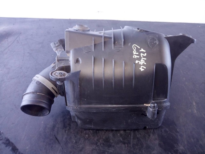 Recambio de filtro aire para volkswagen golf v berlina (1k1) trendline referencia OEM IAM 1K0129607AQ  P2-B3-18