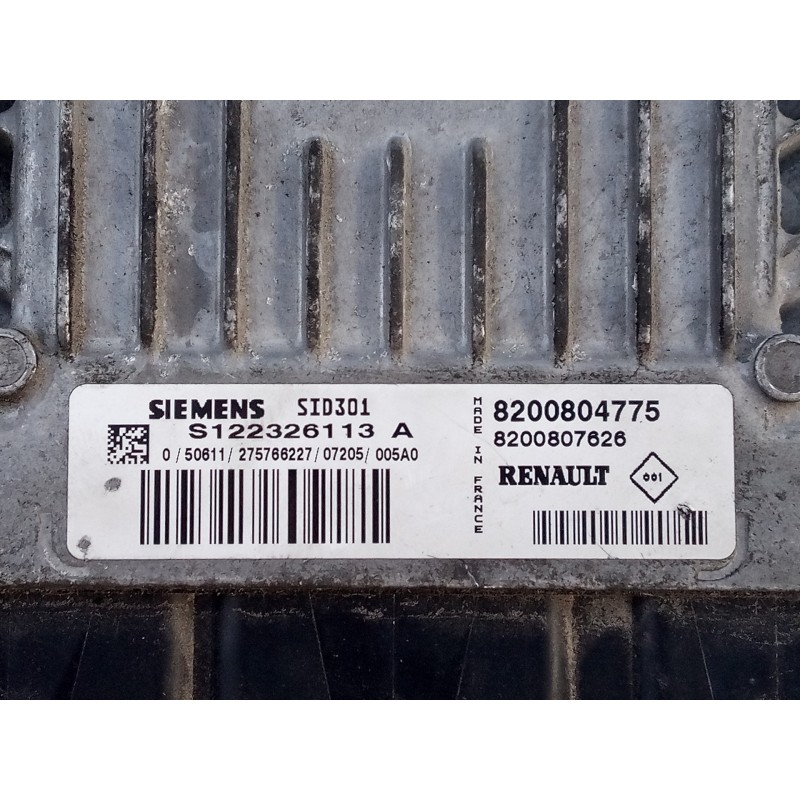 Recambio de centralita motor uce para renault scenic ii confort authentique referencia OEM IAM 8200804775 8200807626 E2-A3-13-2