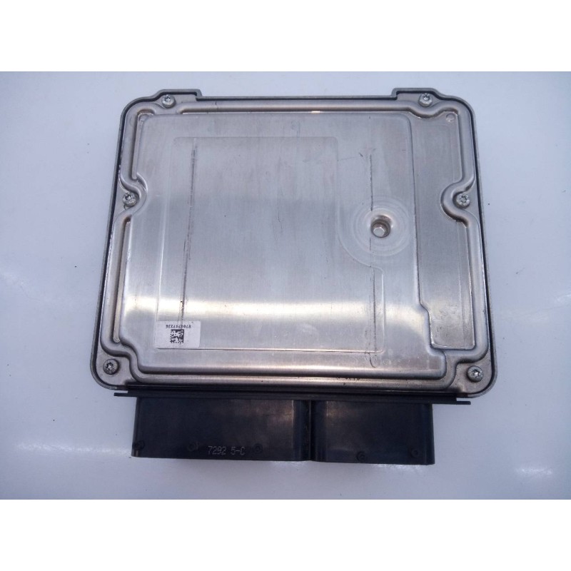 Recambio de centralita motor uce para opel insignia berlina excellence referencia OEM IAM 0281019088 55590420 E3-A5-22-1