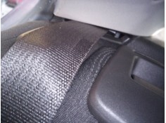 CINTURON SEGURIDAD TRASERO DERECHO 