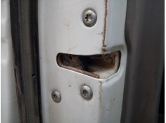 CERRADURA PUERTA DELANTERA IZQUIERDA 