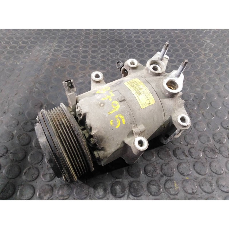 Recambio de compresor aire acondicionado para ford fiesta (ccn) trend referencia OEM IAM AV1119D620AC  P3-B3-23-2