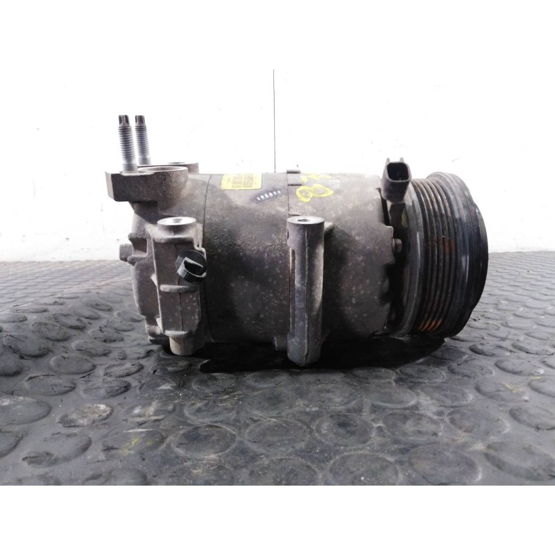 Recambio de compresor aire acondicionado para ford fiesta (ccn) trend referencia OEM IAM AV1119D620AC  P3-B3-23-2