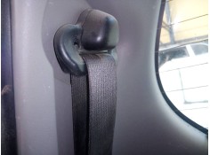CINTURON SEGURIDAD TRASERO DERECHO 