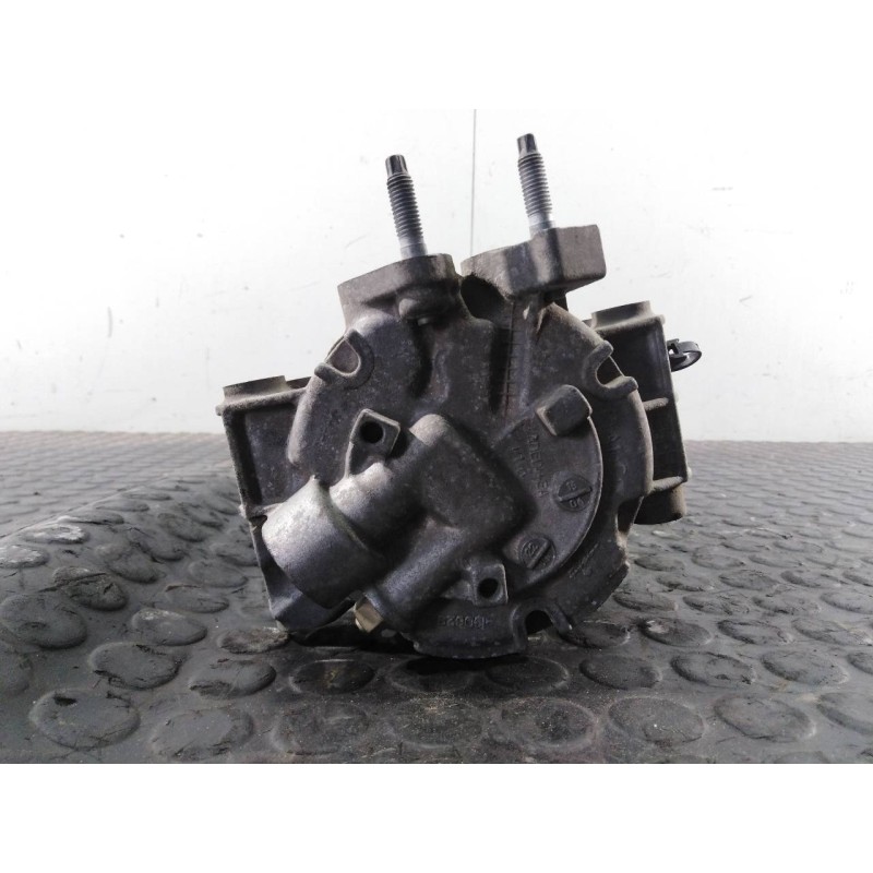 Recambio de compresor aire acondicionado para ford fiesta (ccn) trend referencia OEM IAM AV1119D620AC  P3-B3-23-2