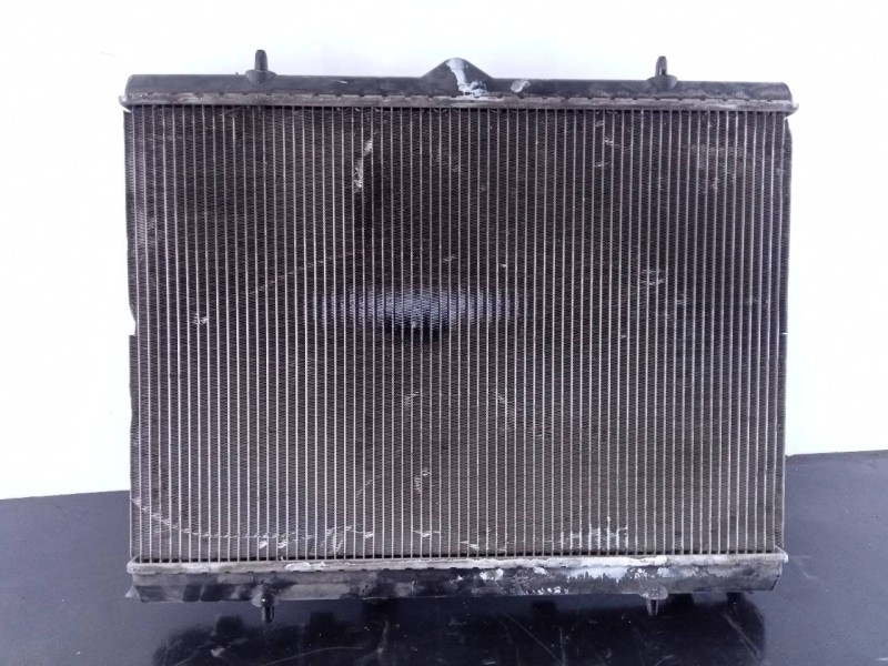 Recambio de radiador agua para citroën c4 grand picasso exclusive referencia OEM IAM 9682477580 B3700006 P2-A6-13