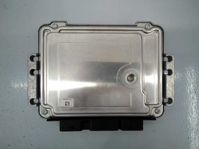 Recambio de centralita motor uce para citroën c4 picasso cool referencia OEM IAM 9665674480 0281014729 E3-B2-43-1