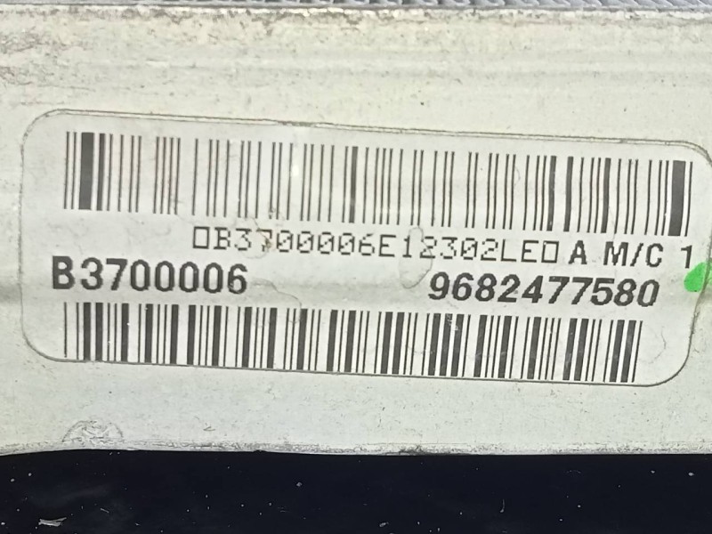 Recambio de radiador agua para citroën c4 grand picasso exclusive referencia OEM IAM 9682477580 B3700006 P2-A6-13