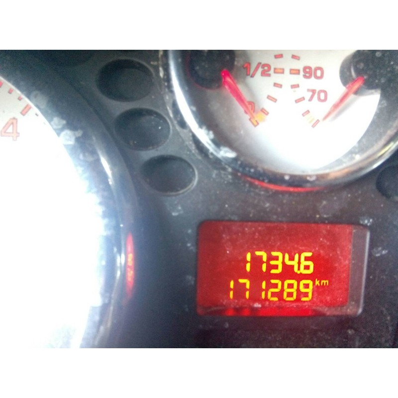 peugeot 207 del año 2006