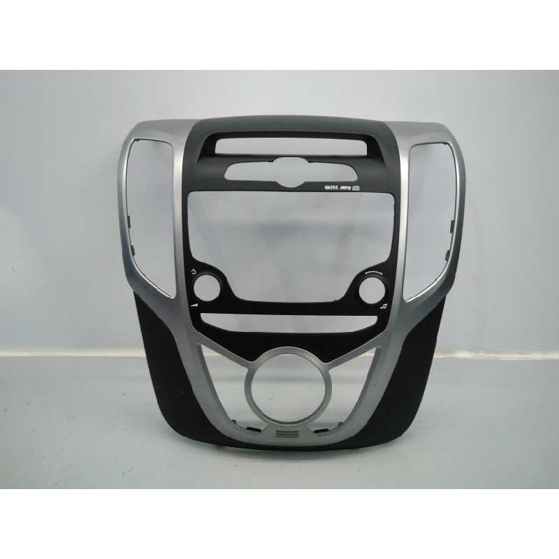 Recambio de consola central para hyundai ix20 gls style referencia OEM IAM 847431K000 847401K100 E3-A3-43-2