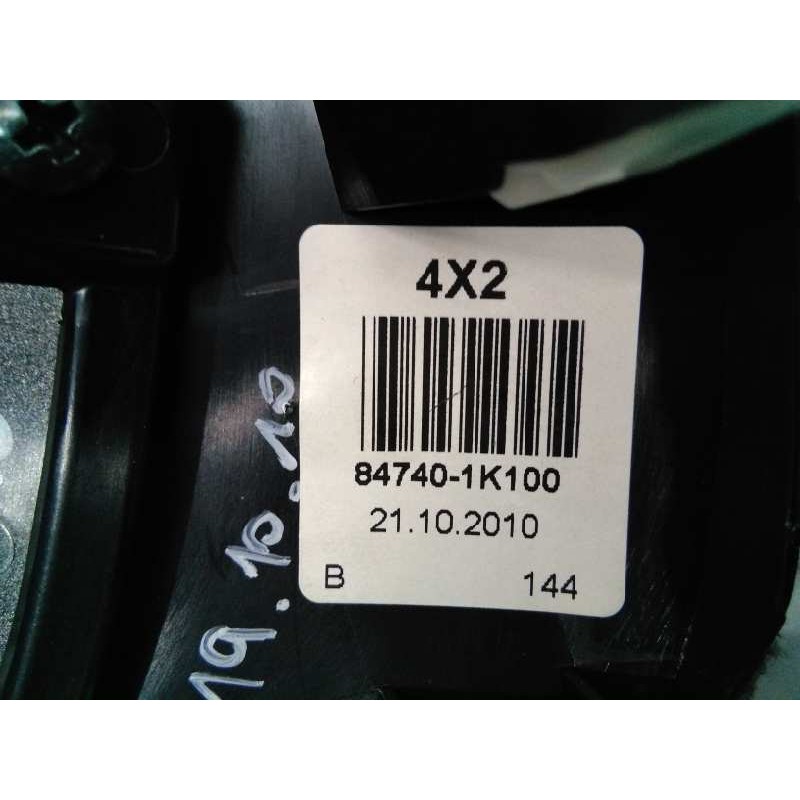 Recambio de consola central para hyundai ix20 gls style referencia OEM IAM 847431K000 847401K100 E3-A3-43-2