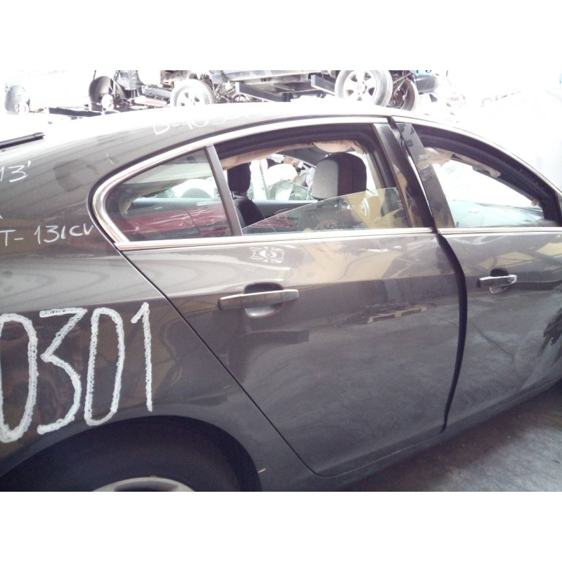 Recambio de puerta trasera derecha para opel insignia berlina excellence referencia OEM IAM   