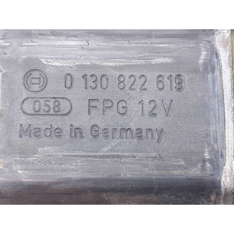 Recambio de motor elevalunas delantero derecho para ford fiesta (ccn) titanium referencia OEM IAM 0130822619  E2-B3-3-2