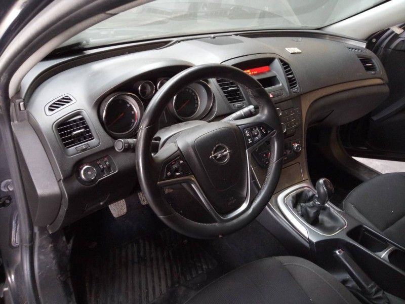 Recambio de salpicadero para opel insignia berlina excellence referencia OEM IAM   