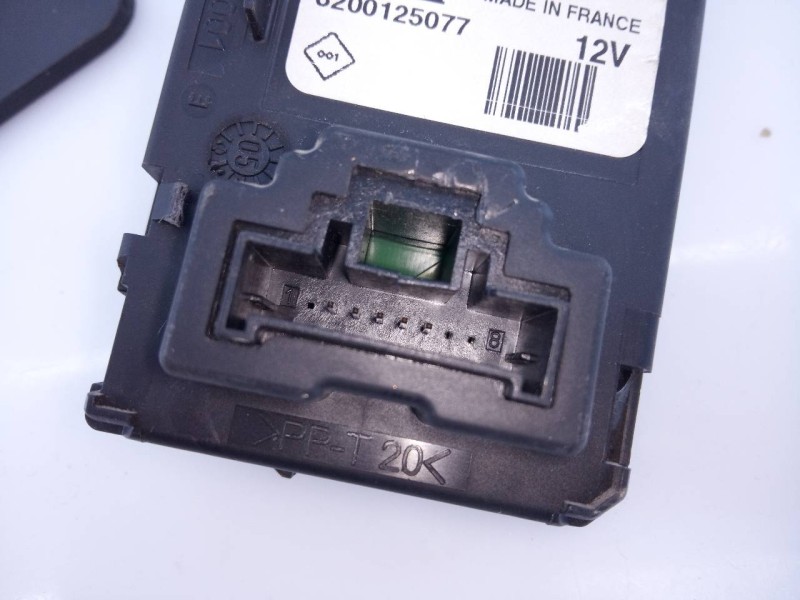 Recambio de antirrobo para renault scenic ii authentique referencia OEM IAM 8200125077 S118539002D T1-5-A1-3