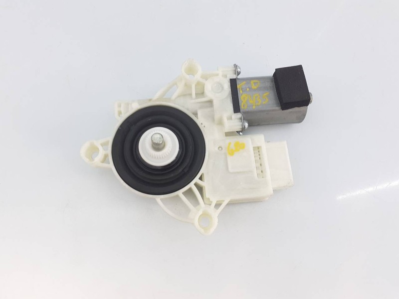 Recambio de motor elevalunas trasero derecho para bmw serie 3 berlina (g20) 320d referencia OEM IAM 8495868  E1-A3-3-1