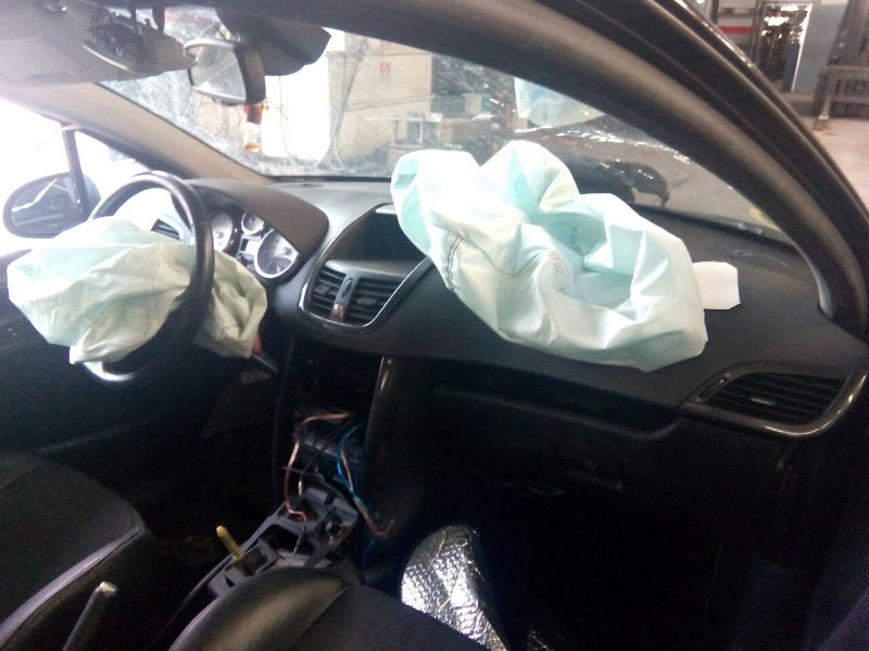 peugeot 207 del año 2006