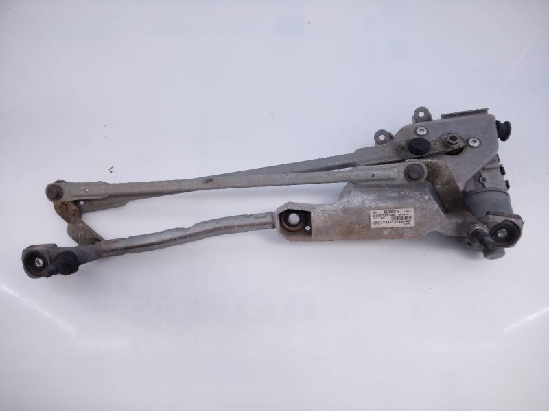 Recambio de motor limpia delantero para ford fiesta (ccn) trend referencia OEM IAM 8A6117B571AB 0390241574 E2-B3-15-2
