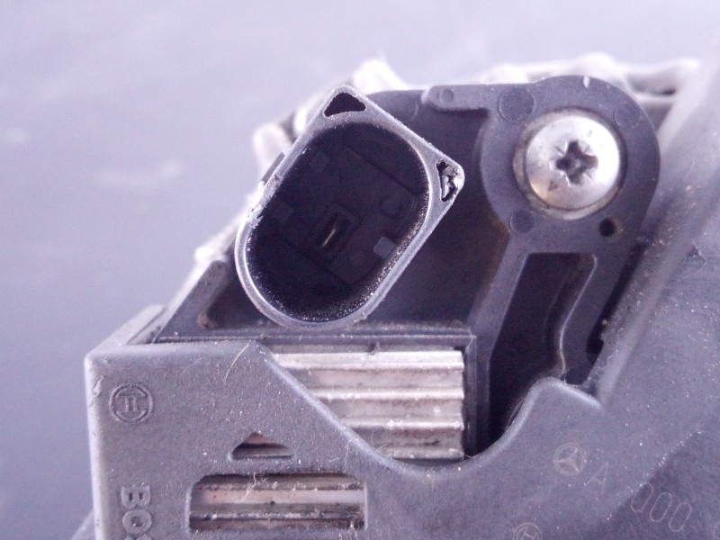 Recambio de alternador para mercedes-benz clase a (w176) a 180 cdi blueefficiency (176.012) referencia OEM IAM A0009063822 01257