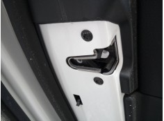 Recambio de cerradura puerta trasera izquierda para bmw serie 5 berlina (g30) 520d sport line referencia OEM IAM   