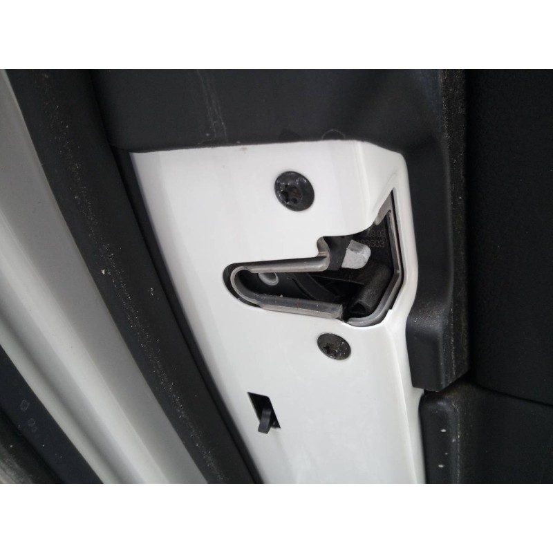 Recambio de cerradura puerta trasera izquierda para bmw serie 5 berlina (g30) 520d sport line referencia OEM IAM   