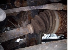 TRANSMISION TRASERA IZQUIERDA 