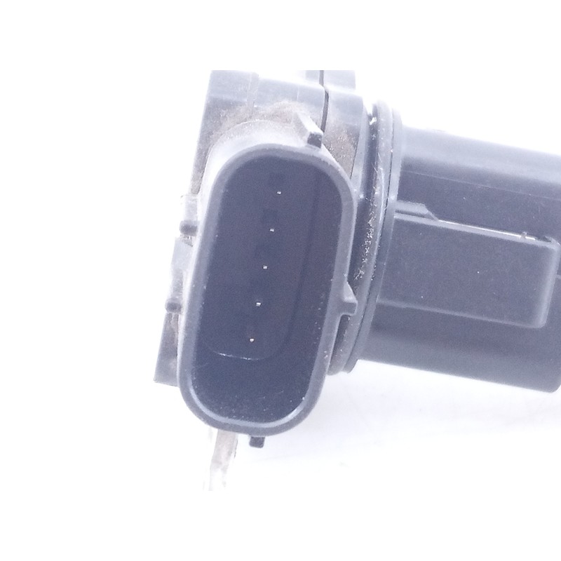 Recambio de caudalimetro para toyota yaris hybrid active referencia OEM IAM 222040V020 VN1974005380 E3-B2-18-3