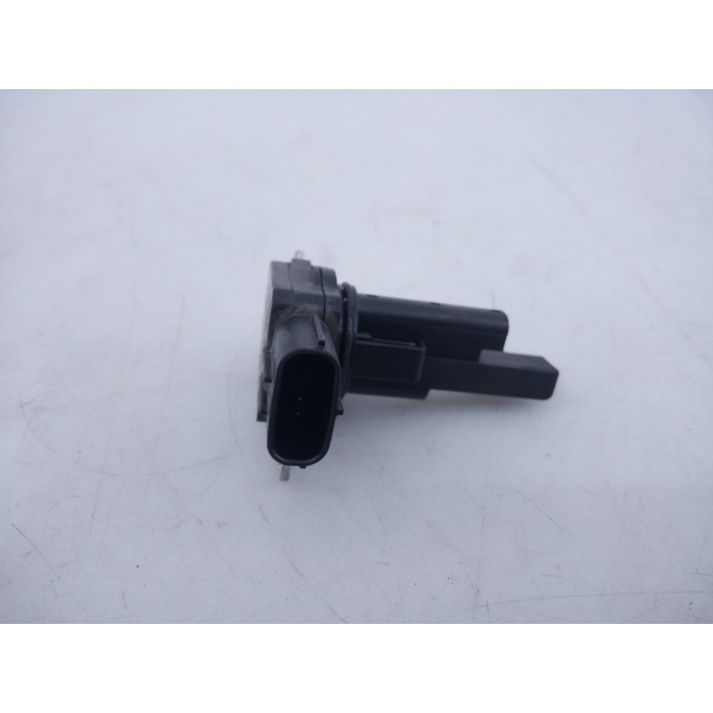 Recambio de caudalimetro para toyota yaris hybrid active referencia OEM IAM 222040V020 VN1974005380 E3-B2-18-3