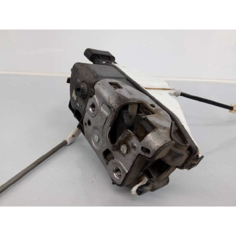 Recambio de cerradura puerta delantera derecha para citroën c4 cactus feel referencia OEM IAM 5065M0231I8 5065M0231I8 E1-A4-4-2