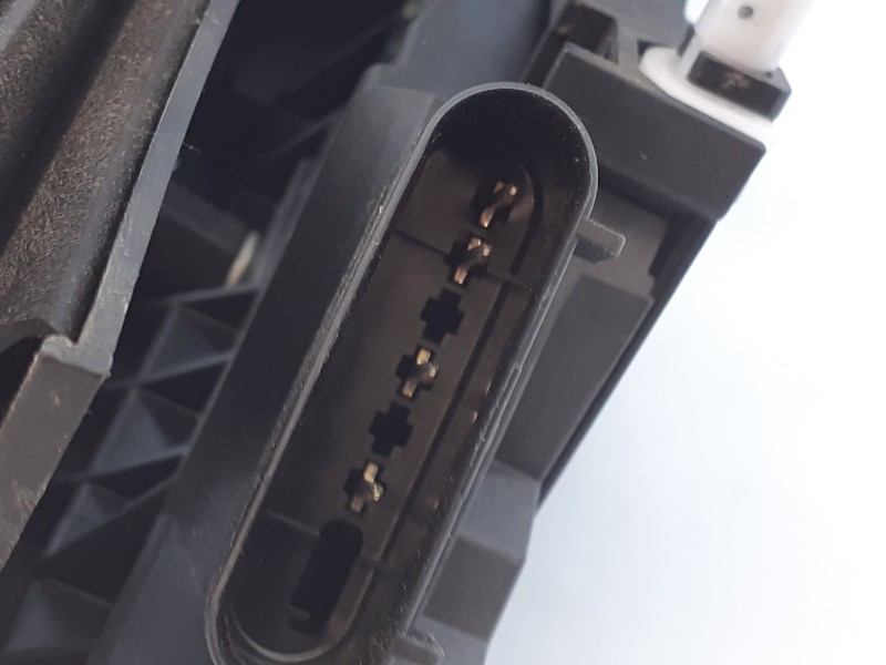 Recambio de cerradura puerta delantera derecha para ford transit courier trend referencia OEM IAM 921760106  E2-B3-15-1