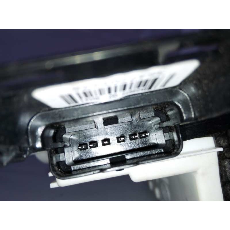 Recambio de cerradura puerta trasera derecha para citroën c4 cactus feel referencia OEM IAM 5075N007312 5075N007312 E1-A4-4-2