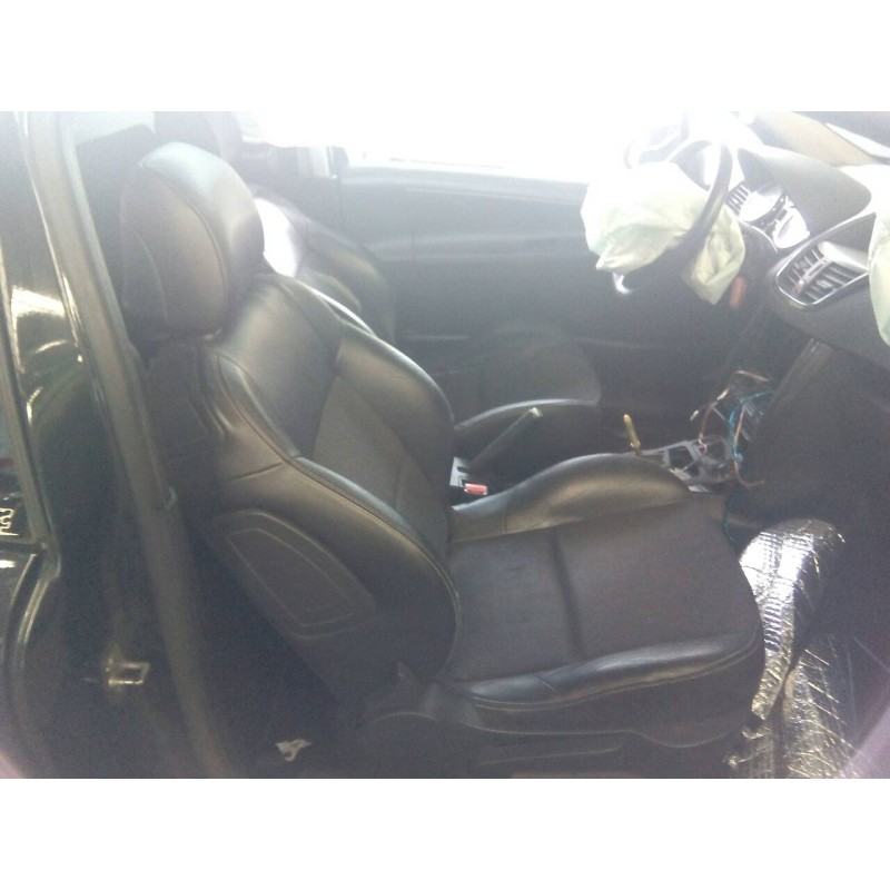 peugeot 207 del año 2006