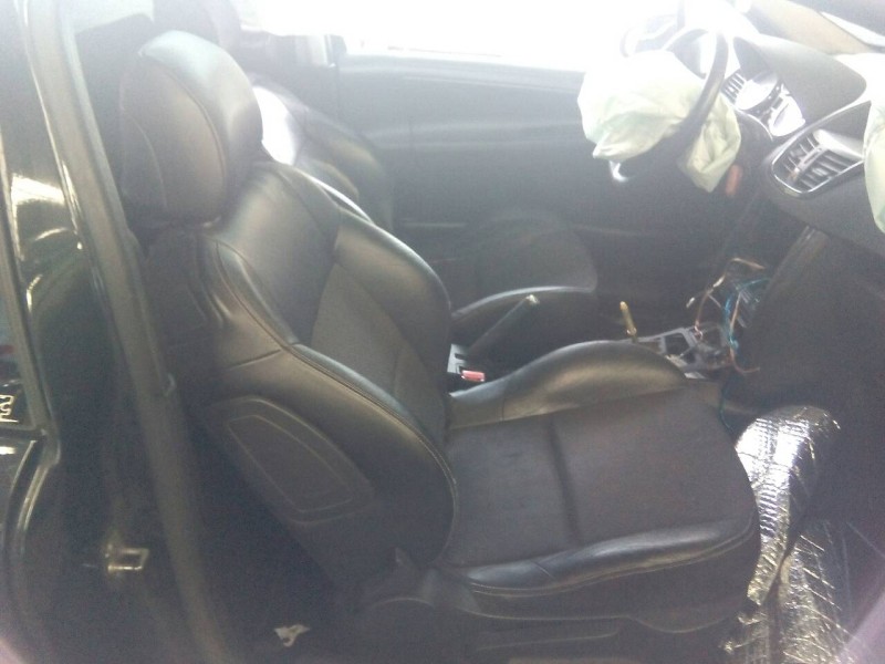 peugeot 207 del año 2006