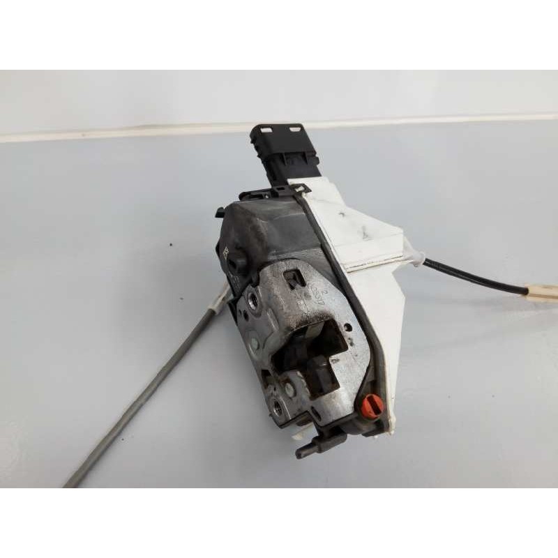 Recambio de cerradura puerta trasera derecha para citroën c4 cactus feel referencia OEM IAM 5075N007312 5075N007312 E1-A4-4-2