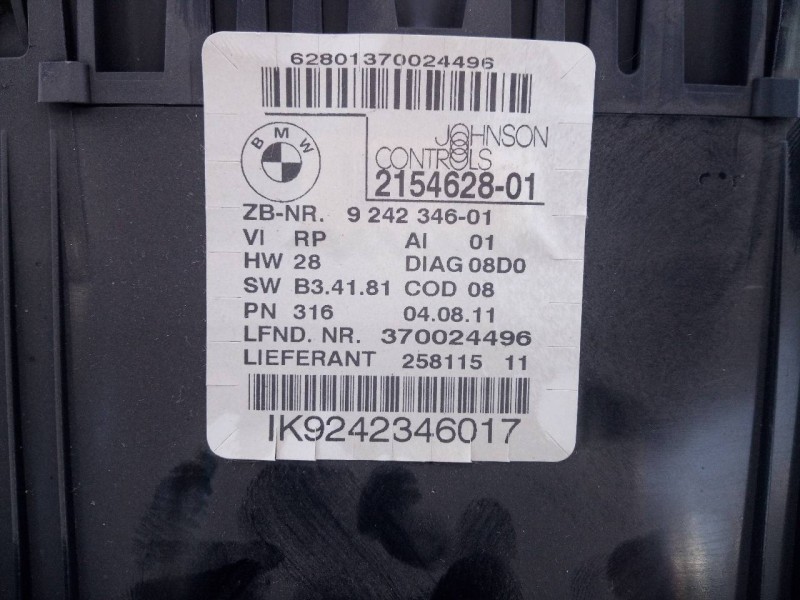 Recambio de cuadro instrumentos para bmw x1 (e84) sdrive 18d referencia OEM IAM 924234601 2156801 E3-A2-35-4