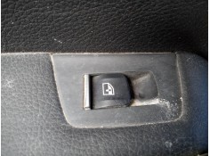 Recambio de mando elevalunas trasero izquierdo para bmw serie 5 berlina (g30) 520d sport line referencia OEM IAM   