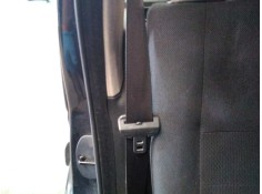 CINTURON SEGURIDAD TRASERO DERECHO 