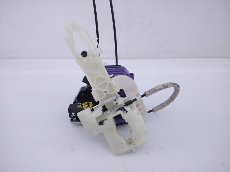 Recambio de cerradura puerta trasera izquierda para ssangyong korando crystal 4x2 referencia OEM IAM 7131037000  E1-B3-48-1